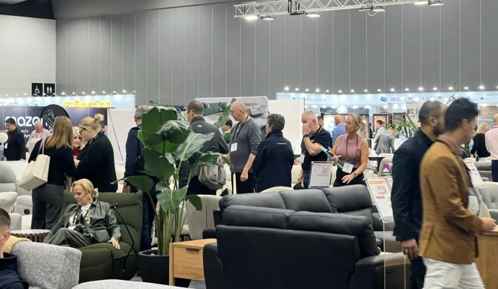 B2B Compression Sofa Procurement Guide