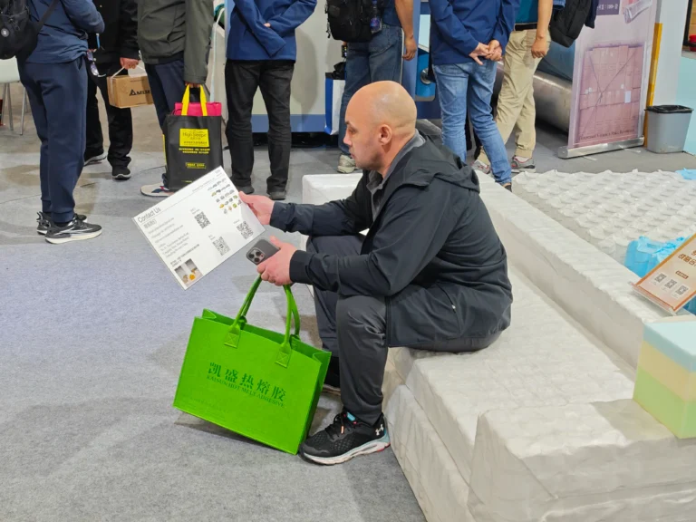 How to Use Compressed Sofas to Boost Warehouse and Logistics Profitability?